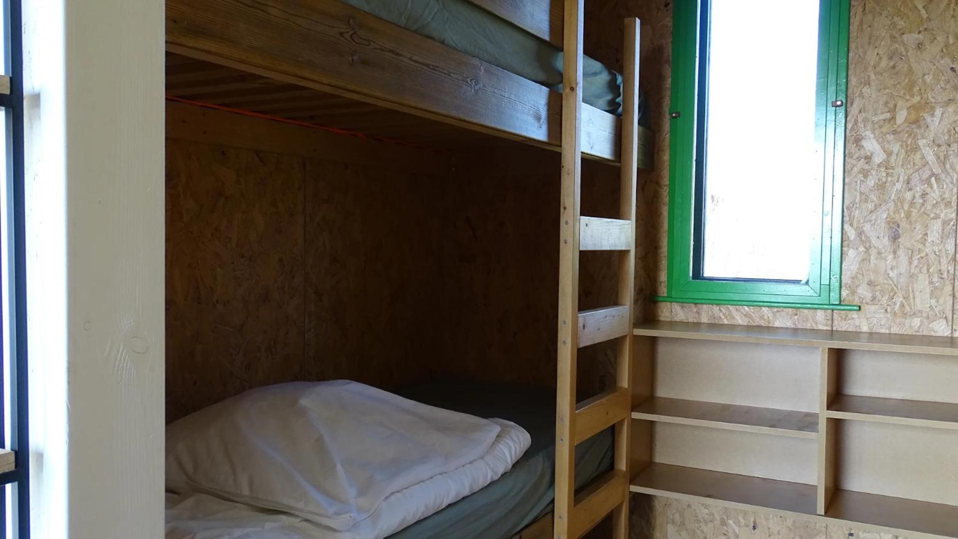 De Horizon, Slapen In Hutten